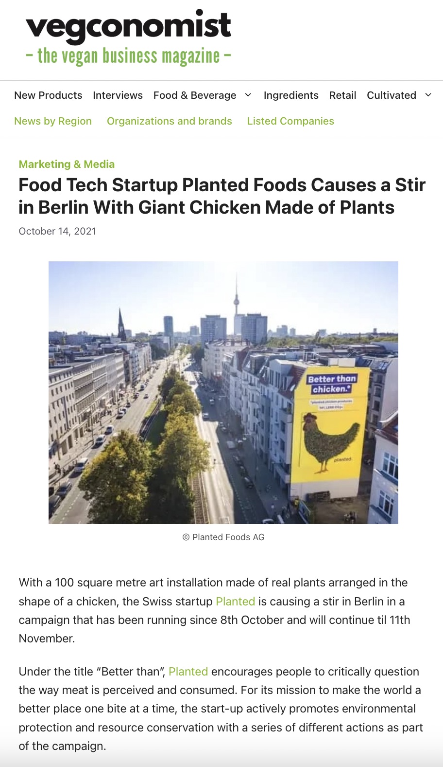 vegconomist article: 'Food Tech Startup Planted Foods Causes a Stir in Berlin With Giant Chicken Made of Plants', with a photo of the mural